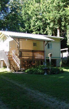 Koko talo/asunto Skagit River Waterfront Cottage (Concrete, Amerikan Yhdysvallat)