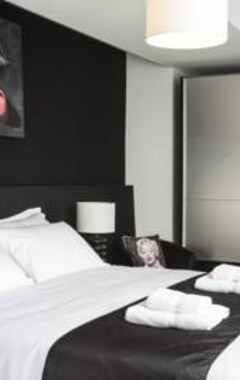 Hotel The Queen Luxury Apartments - Villa Vinicia (Luxembourg By, Luxembourg)