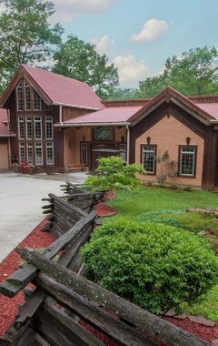 Koko talo/asunto Indiana Wooded Paradise Retreat (Martinsville, Amerikan Yhdysvallat)