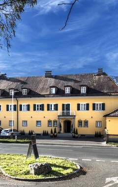Hotel Villa Flora (Anif, Østrig)