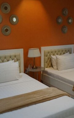 Hotelli Baymont Suites & Residences (Parañaque, Filippiinit)