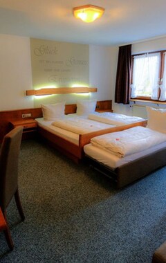 Double Room Comfort - Hotel-restaurant Schwörer (Lenzkirch, Alemania)