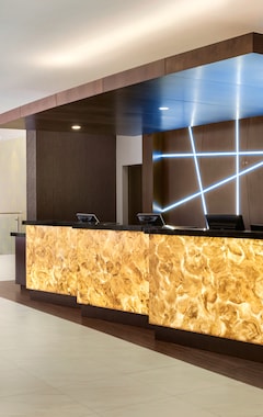 Hotel Doubletree By Hilton Toronto Airport West (Mississauga, Canada)