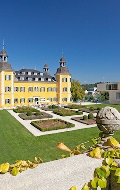 Hotelli Falkensteiner Schlosshotel Velden – The Leading Hotels Of The World (Velden, Itävalta)