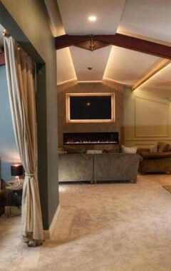 Hele huset/lejligheden Spacious Luxury Loft At Flanders , (Dungiven, Storbritannien)