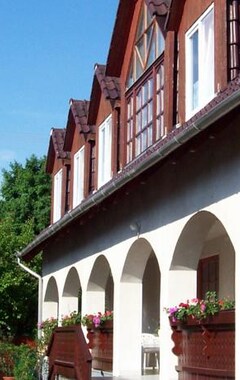 Hotel Haus Martha (Balatonudvari, Ungarn)