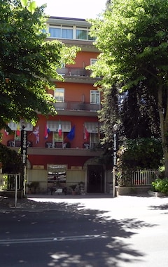 Hotelli Villa Robinia (Genzano di Roma, Italia)