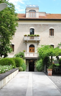 Hotelli Deco Hotel (Perugia, Italia)