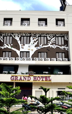 Hotelli Lumbinis Grand (Kalburgi, Intia)