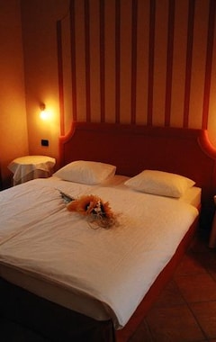 Hotel Casa Arizzoli (Cannobio, Italien)