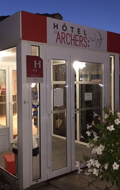 P'tit Dej Hotel Les Archers (Chambretaud, Francia)
