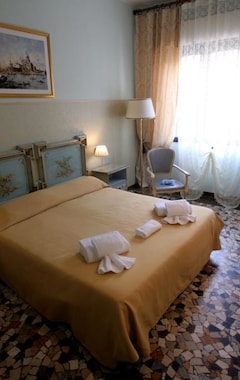 Hotelli Venice Lion Residence - Vespucci (Mestre, Italia)