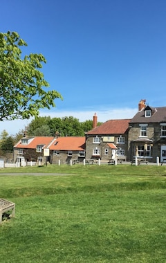 Hotelli The Fox & Hounds Inn (Danby, Iso-Britannia)