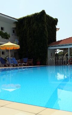 Hotel Nereides (Patitiri, Grækenland)
