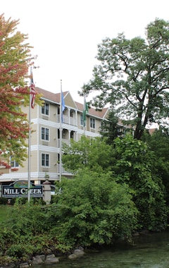 Mill Creek Hotel (Lake Geneva, USA)