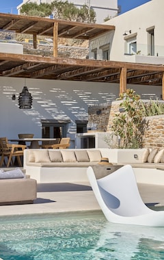 Hotel Ios Grand Pool Suites (Mylopotas, Grecia)