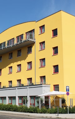 Hotel Rodelheimer Hof - Am Wasserturm (Fráncfort, Alemania)