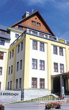 Hotelli Hotel VZ Bedrichov (Špindleruv Mlýn, Tsekin tasavalta)