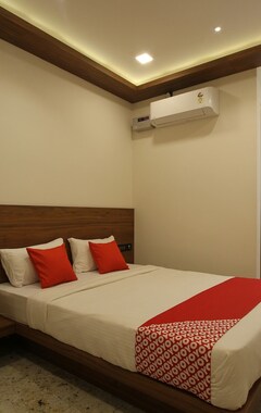 Hotel OYO 29789 Shrey's Inn (Chikkamagaluru, Indien)