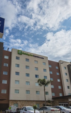 Holiday Inn Express And Suites Celaya, An Ihg Hotel (Celaya, Mexico)