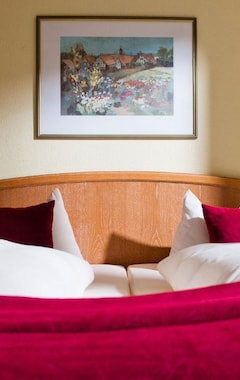 Hotelli 4-bed Cottage Chestnut - Sporthotel U. Resort Grafenwald - Daun Vulkaneifel (Daun, Saksa)
