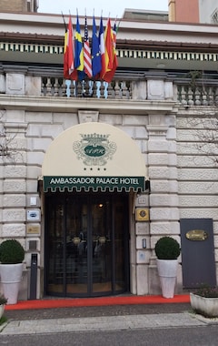 Hotelli Hotel Ambassador Palace (Udine, Italia)