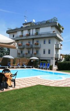 Hotel Albergo Al Cacciatore (Desenzano del Garda, Italien)