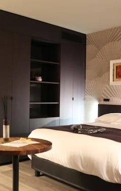 Hotel San Carlo Suite (Lugano, Suiza)