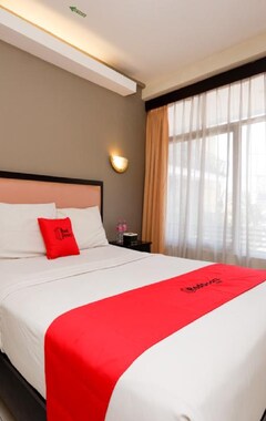 Hotel RedDoorz Plus @ Singosari Raya (Semarang, Indonesien)