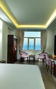 Al Hail Waves Hotel Managed By Centara (Muscat, Omán)