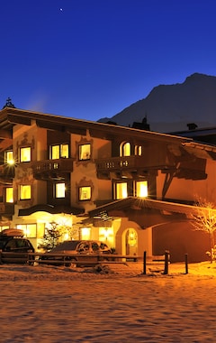 Apparthotel Veronika (Mayrhofen, Austria)