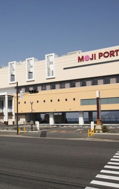 Hotel Moji Port (Kitakyushu, Japón)