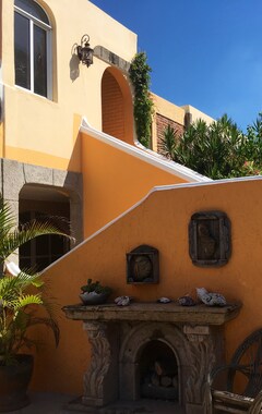 Hotel El Sol La Vida (Mazatlán, Mexico)