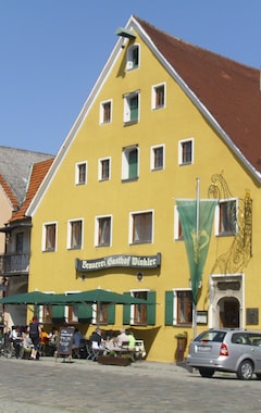 Hotelli Altstadthotel Brauereigasthof Winkler (Berching, Saksa)