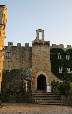 Hotel Castello di Cisterna (Gualdo Cattaneo, Italia)