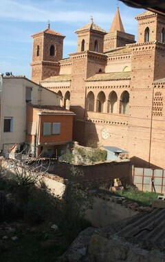 Hele huset/lejligheden Newly Restored And Beautiful Views Mudejar Church House And Saw Armantes (Torralba de Ribota, Spanien)