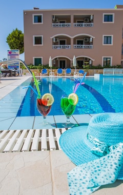 Kozanos Hotel & Suites (Amoudi, Grecia)