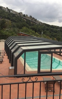 Hotelli Resort San Nicola (Polizzi Generosa, Italia)