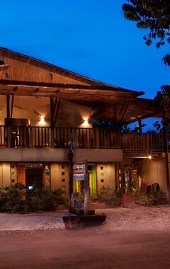 Hotelli Hotel Café Playa Negra (Los Pargos, Costa Rica)