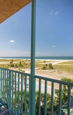 Hotelli Sleek, Modern with an Incredible View. Affordable Beachfront. (Treasure Island, Amerikan Yhdysvallat)