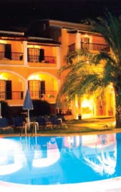 Hotelli Perros Hotel (Agios Stefanos Avlioton, Kreikka)