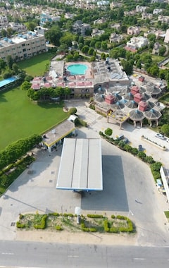 Hotelli Golden Huts Resort And Leisure Centre (Gurgaon, Intia)