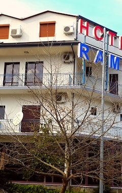 Ramis Hotel & Outdoor Sports Center (Përmet, Albanien)