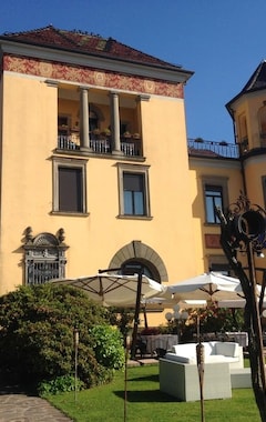 Hotelli Hotel Camin Luino (Luino, Italia)