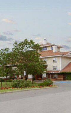 Hotel Travelodge By Wyndham Oshawa Whitby (Oshawa, Canadá)
