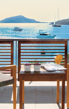 Aegeon Beach Hotel (Sounio, Grecia)