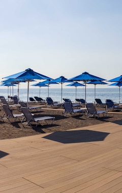 Hotel Delphi Beach (Eratini, Grecia)