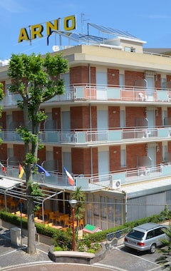 Hotel Arno (Misano Adriatico, Italien)