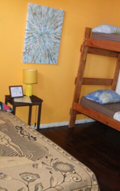 Hotel In The Wind Hostel And Guesthouse (San Pedro, Costa Rica)