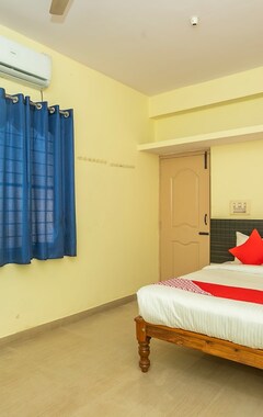 Hotel OYO 28067 Shree Comforts (Bengaluru, India)